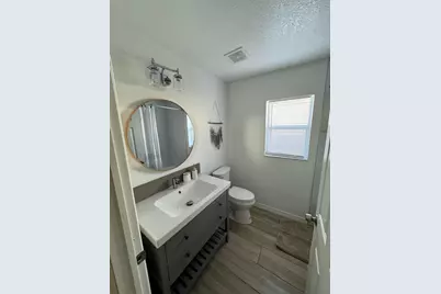 4020 E Louisiana Avenue, Tampa, FL 33610 - Photo 5