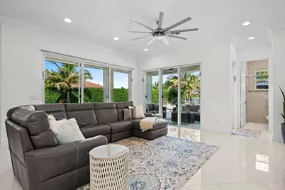11091 Rockledge View Drive, West Palm Beach, FL 33412 - Photo 19