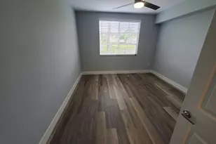 8070 N Nob Hill Rd, Tamarac, FL 33321 - Photo 19