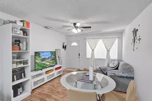 4240 NW 21st Ave, Oakland Park, FL 33309 - Photo 5