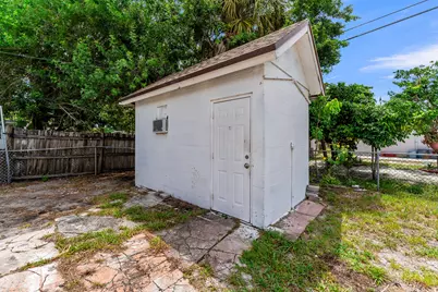 1712 NE 50th Court, Pompano Beach, FL 33064 - Photo 37