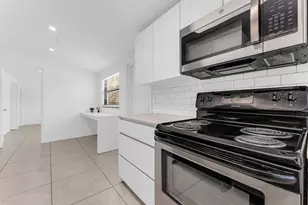 1712 NE 50th Ct, Pompano Beach, FL 33064 - Photo 21
