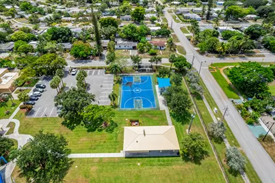 1712 NE 50th Court, Pompano Beach, FL 33064 - Photo 47