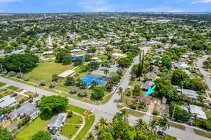 1712 NE 50th Ct, Pompano Beach, FL 33064 - Photo 3