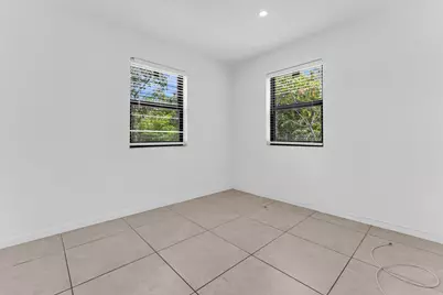1712 NE 50th Court, Pompano Beach, FL 33064 - Photo 25