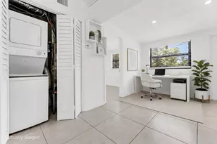 1712 NE 50th Ct, Pompano Beach, FL 33064 - Photo 13