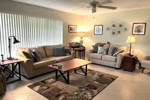 237 High Point Ct W, Delray Beach, FL 33445 - Photo 13