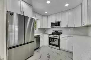 1404 SW 1st Ave, Deerfield Beach, FL 33441 - Photo 7
