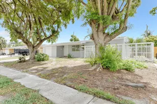1404 SW 1st Ave, Deerfield Beach, FL 33441 - Photo 3