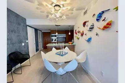 5875 Collins Avenue #1606, Miami Beach, FL 33140 - Photo 3