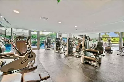 5875 Collins Avenue #1606, Miami Beach, FL 33140 - Photo 15