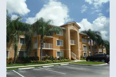 241 SW Palm Drive #107, Port Saint Lucie, FL 34986 - Photo 1