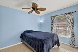 265 SE 10th St, Deerfield Beach, FL 33441 - Photo 25