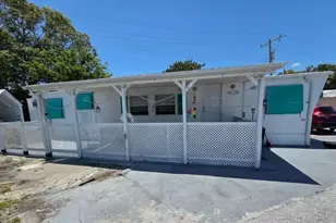 29 Pine Ridge Dr, Riviera Beach, FL 33404 - Photo 1