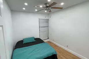 9210 NW 14th St, Pembroke Pines, FL 33024 - Photo 29