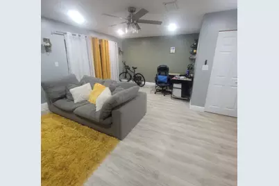 9210 NW 14th Street #273, Pembroke Pines, FL 33024 - Photo 15