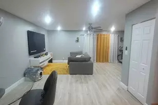 9210 NW 14th St, Pembroke Pines, FL 33024 - Photo 13