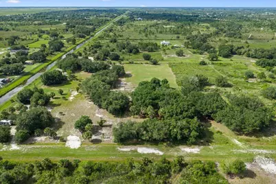 15320 NW 282nd Street, Okeechobee, FL 34972 - Photo 9