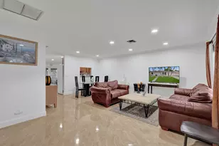 6134 E Wauconda Way E, Lake Worth, FL 33463 - Photo 5