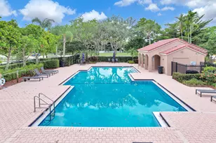 527 NW 87th Ln, Coral Springs, FL 33071 - Photo 43