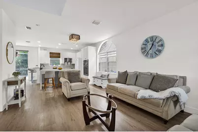 527 NW 87th Lane, Coral Springs, FL 33071 - Photo 11