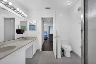 527 NW 87th Ln, Coral Springs, FL 33071 - Photo 23