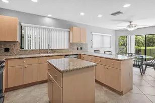 10891 Boca Woods Ln, Boca Raton, FL 33428 - Photo 11