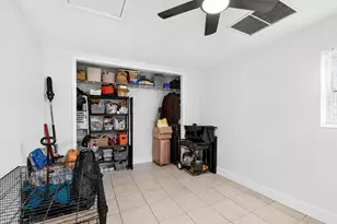 432 W Shadyside Cir, West Palm Beach, FL 33415 - Photo 23