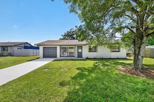 432 W Shadyside Cir, West Palm Beach, FL 33415 - Photo 1