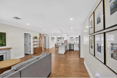 432 W Shadyside Circle, West Palm Beach, FL 33415 - Photo 3