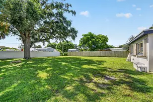 432 W Shadyside Cir, West Palm Beach, FL 33415 - Photo 29