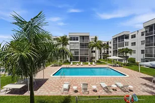 3000 E Sunrise Lakes Dr E, Sunrise, FL 33322 - Photo 1