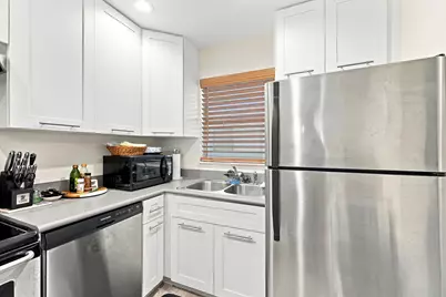 3000 E Sunrise Lakes Drive E #223, Sunrise, FL 33322 - Photo 7