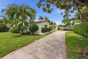 2100 N 14th Terrace, Hollywood, FL 33020 - Photo 3