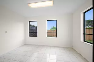 1110 SW 97th Ave, Miami, FL 33174 - Photo 27