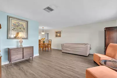 7500 NW 73rd Avenue, Tamarac, FL 33321 - Photo 9