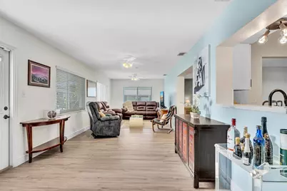 7500 NW 73rd Avenue, Tamarac, FL 33321 - Photo 15