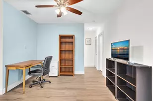 7500 NW 73rd Ave, Tamarac, FL 33321 - Photo 9