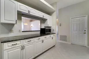 639 NW Venetto Ct, Port Saint Lucie, FL 34986 - Photo 15