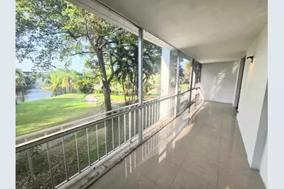 777 SE 2nd Avenue #207, Deerfield Beach, FL 33441 - Photo 9