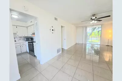 777 SE 2nd Avenue #207, Deerfield Beach, FL 33441 - Photo 3