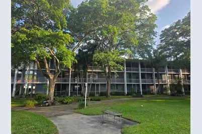 777 SE 2nd Avenue #207, Deerfield Beach, FL 33441 - Photo 21