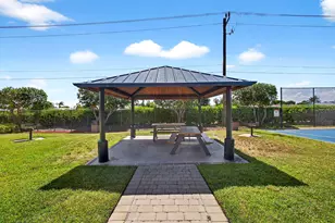 3085 N Evergreen Cir, Boynton Beach, FL 33426 - Photo 45