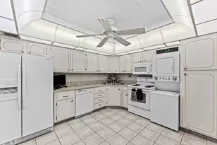 501 SW 11th Pl, Boca Raton, FL 33432 - Photo 11