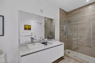 1600 SW 1st Ave, Miami, FL 33129 - Photo 27