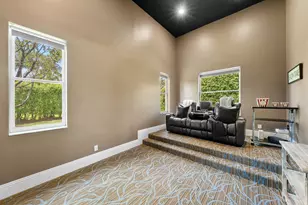 2480 Poinciana Ln, Weston, FL 33327 - Photo 27
