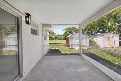 3943 Roan Court W, Palm Beach Gardens, FL 33403 - Photo 15