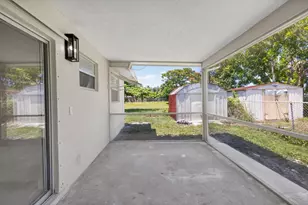 3943 Roan Ct W, Palm Beach Gardens, FL 33403 - Photo 15