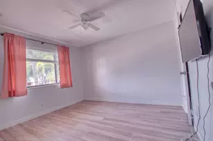 4471 Luxemburg Ct, Lake Worth, FL 33467 - Photo 13