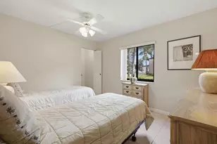 407 Pine Glen Ln, Greenacres, FL 33463 - Photo 15